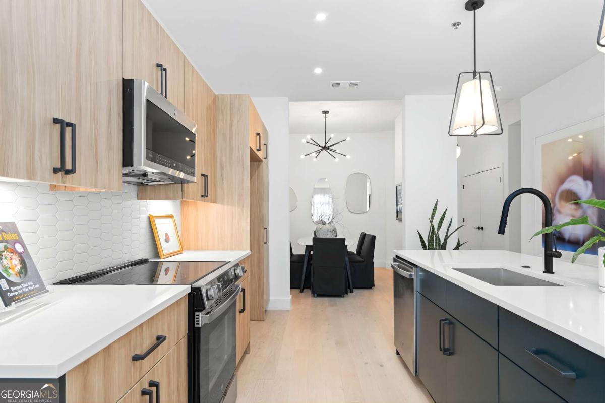 567 Ponce De Leon Avenue # 503