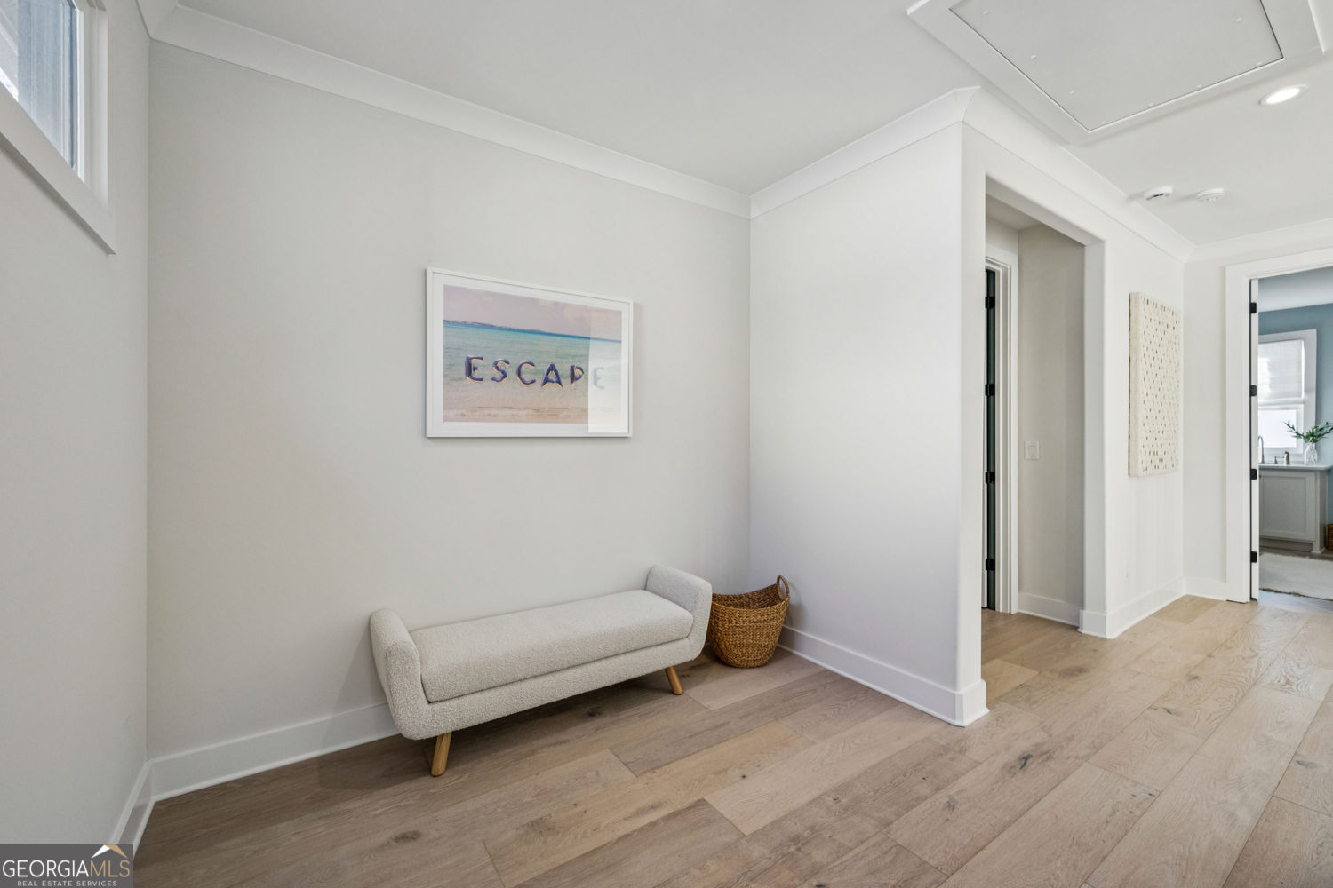 2583 Winding Lane NE