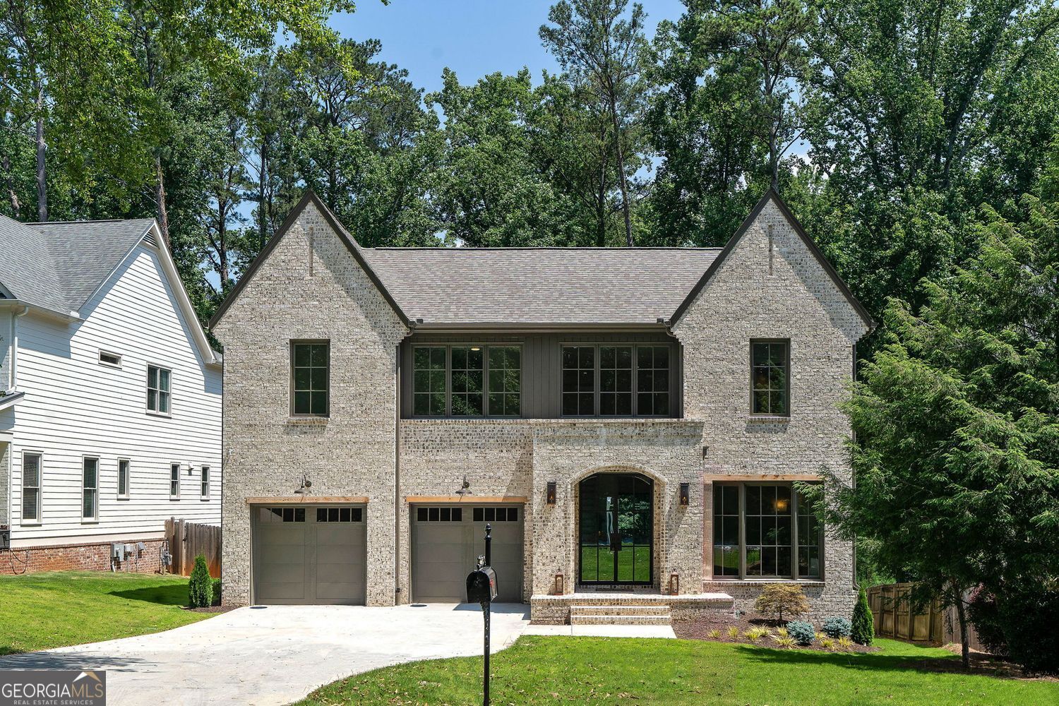 2583 Winding Lane NE