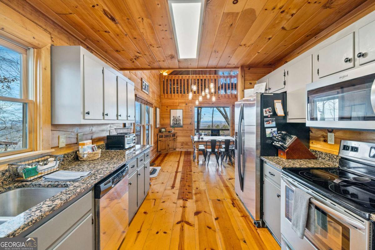 907 Ripshin Mountain Road