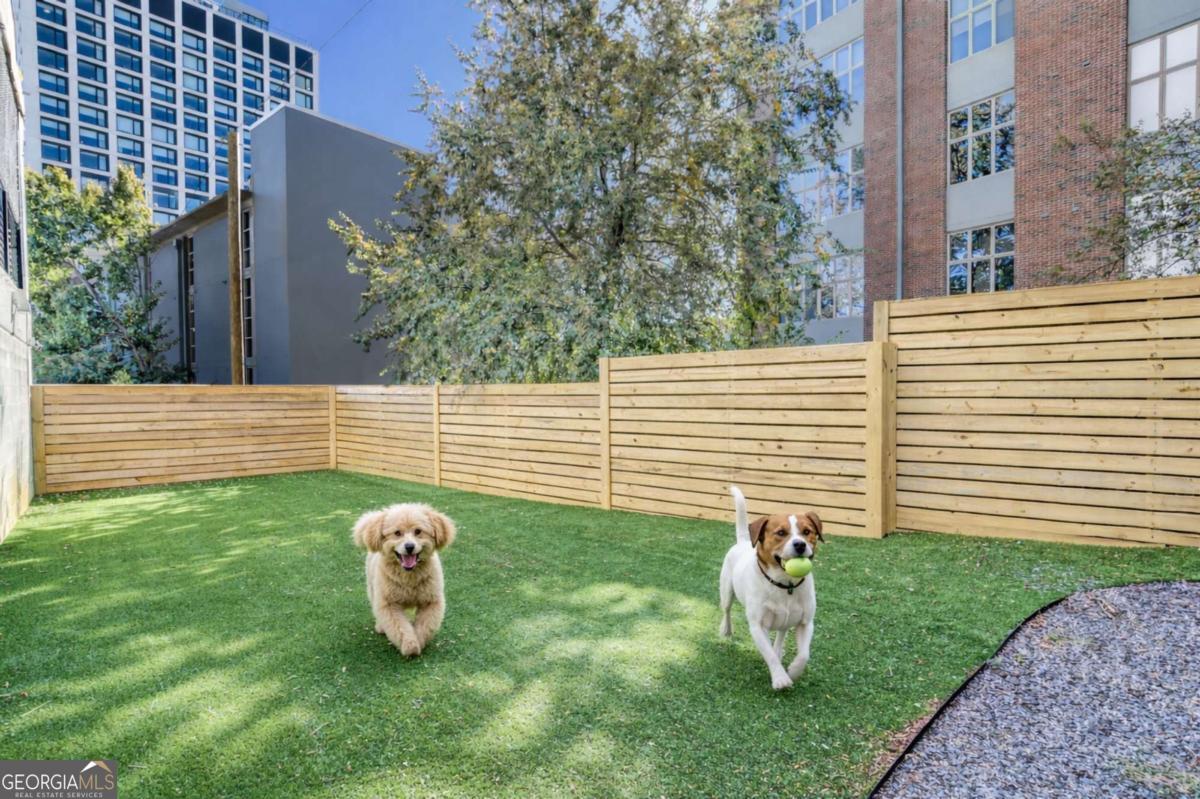 567 Ponce De Leon Avenue # 415