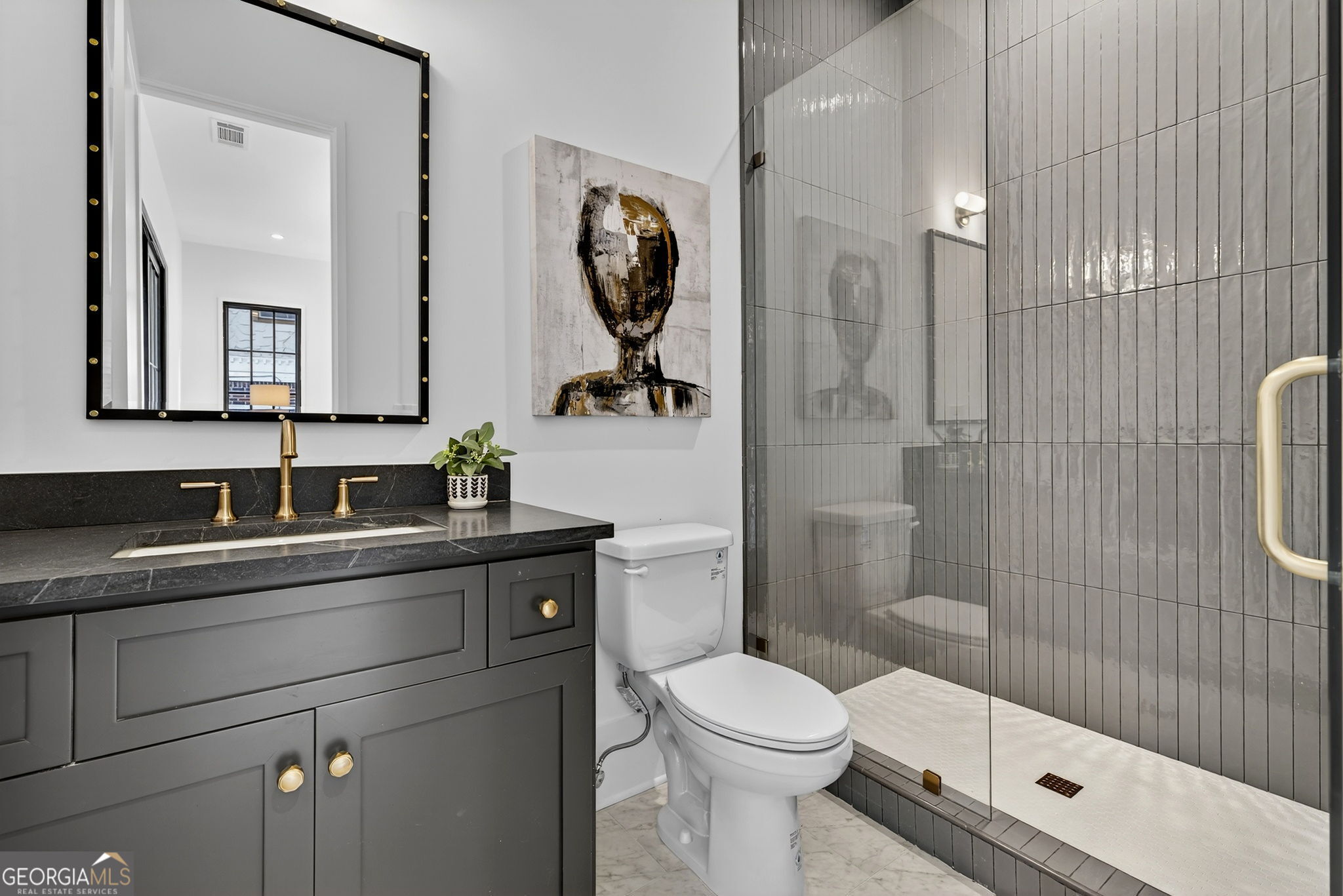 991 Courtenay Drive NE