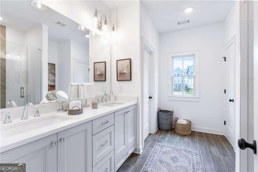 3305 Stillwood Drive