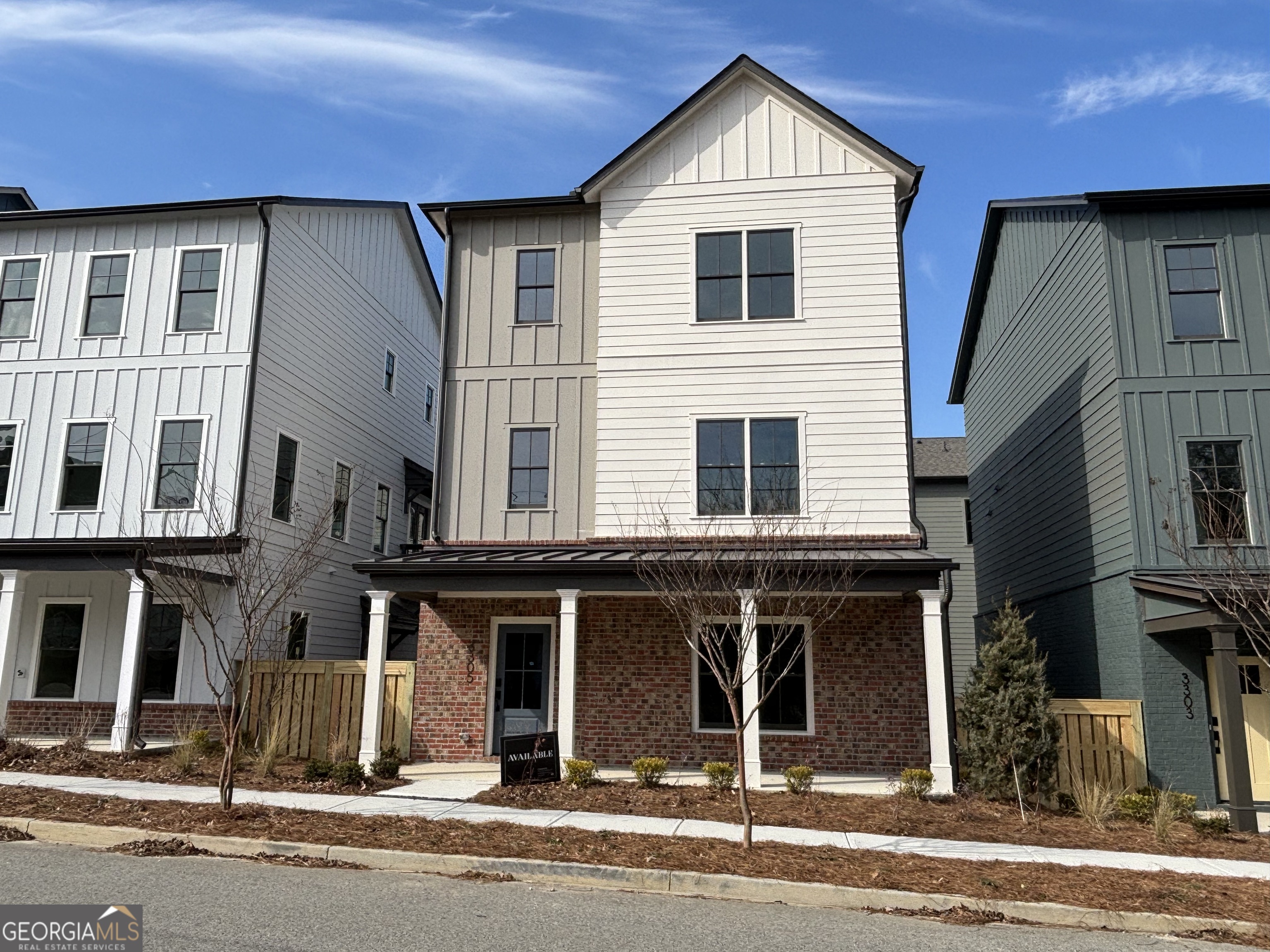 3305 Stillwood Drive