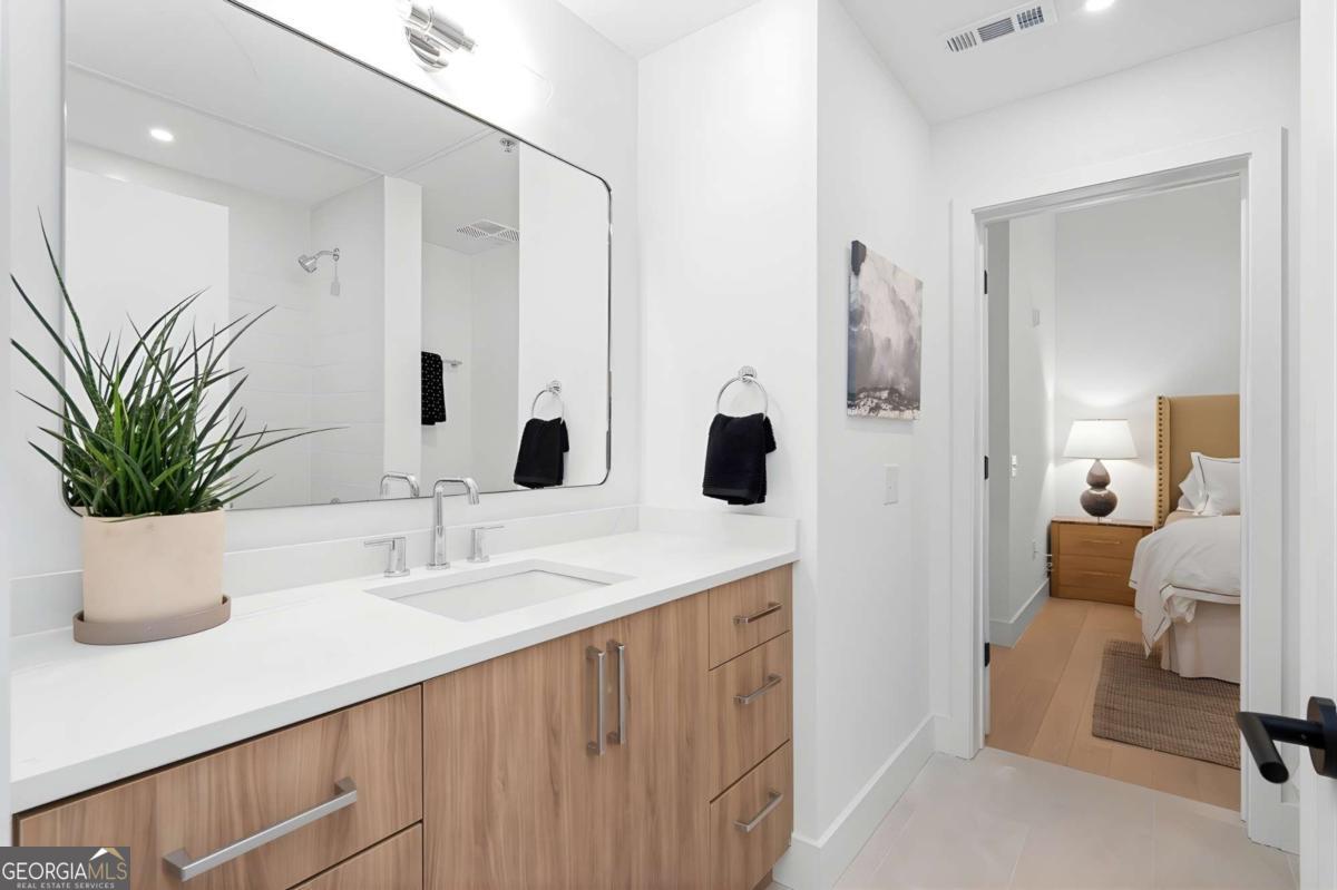 567 Ponce De Leon Avenue # 510