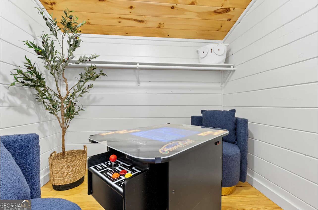 120 Brookhaven Trail