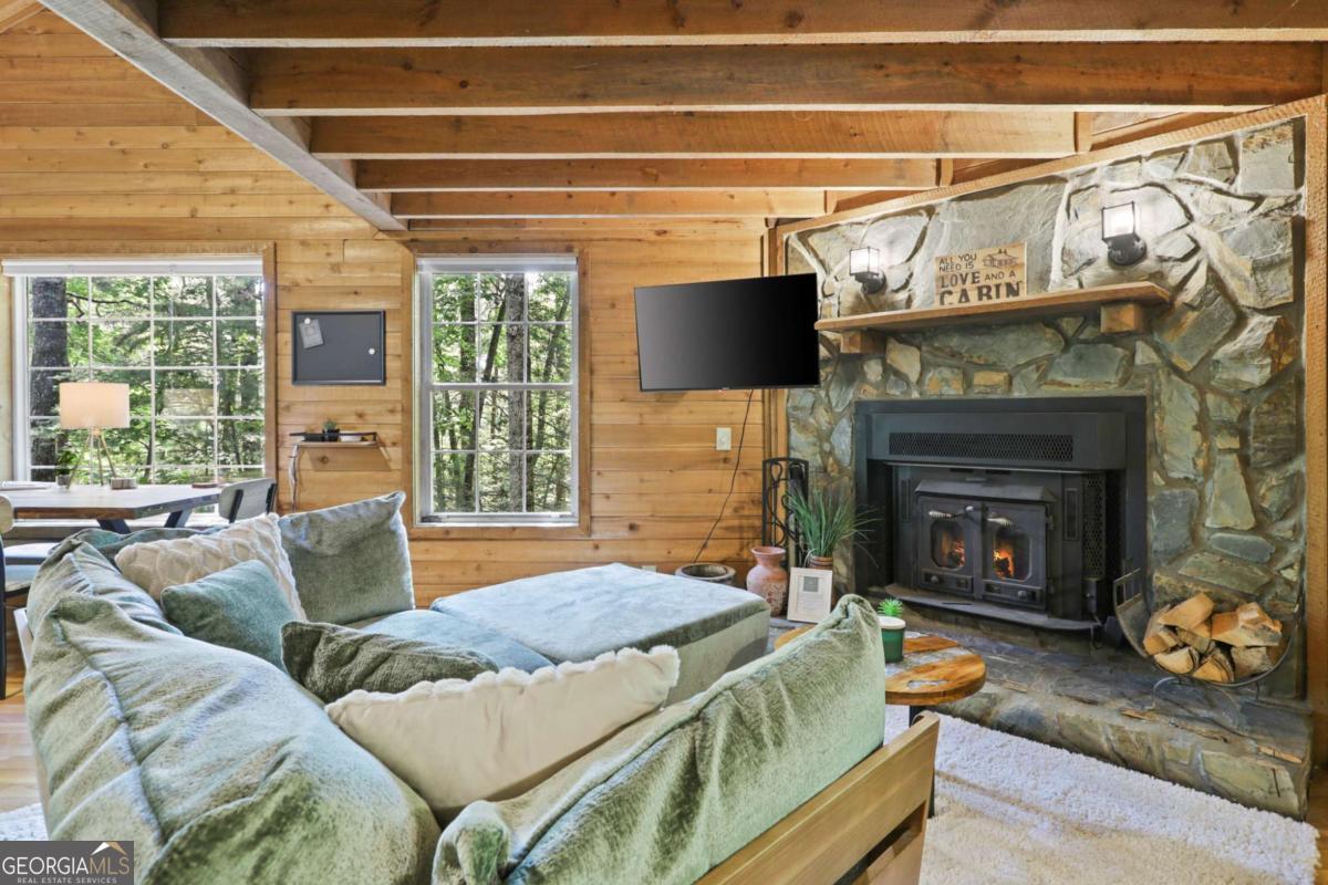 166 Nantahala Pass Road