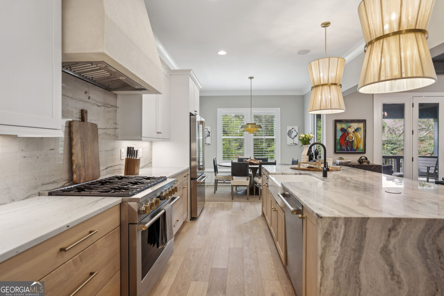 2591 Apple Valley Road NE