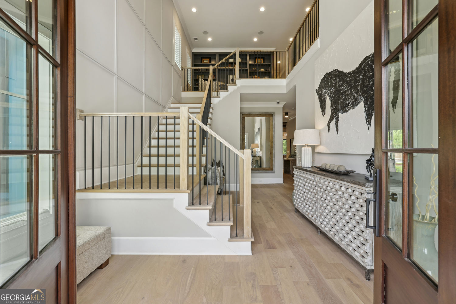 2591 Apple Valley Road NE