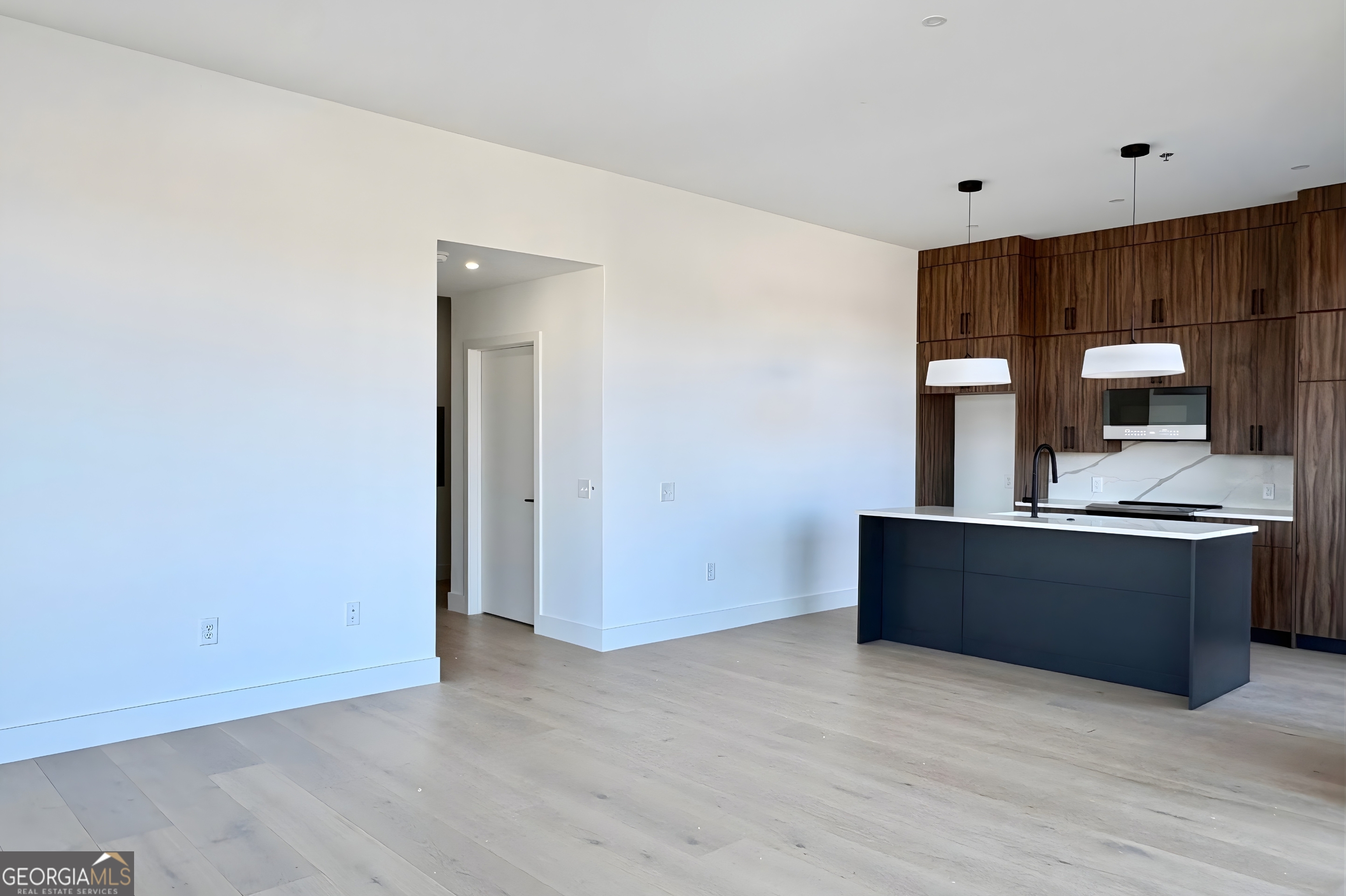 567 Ponce De Leon Avenue # 502