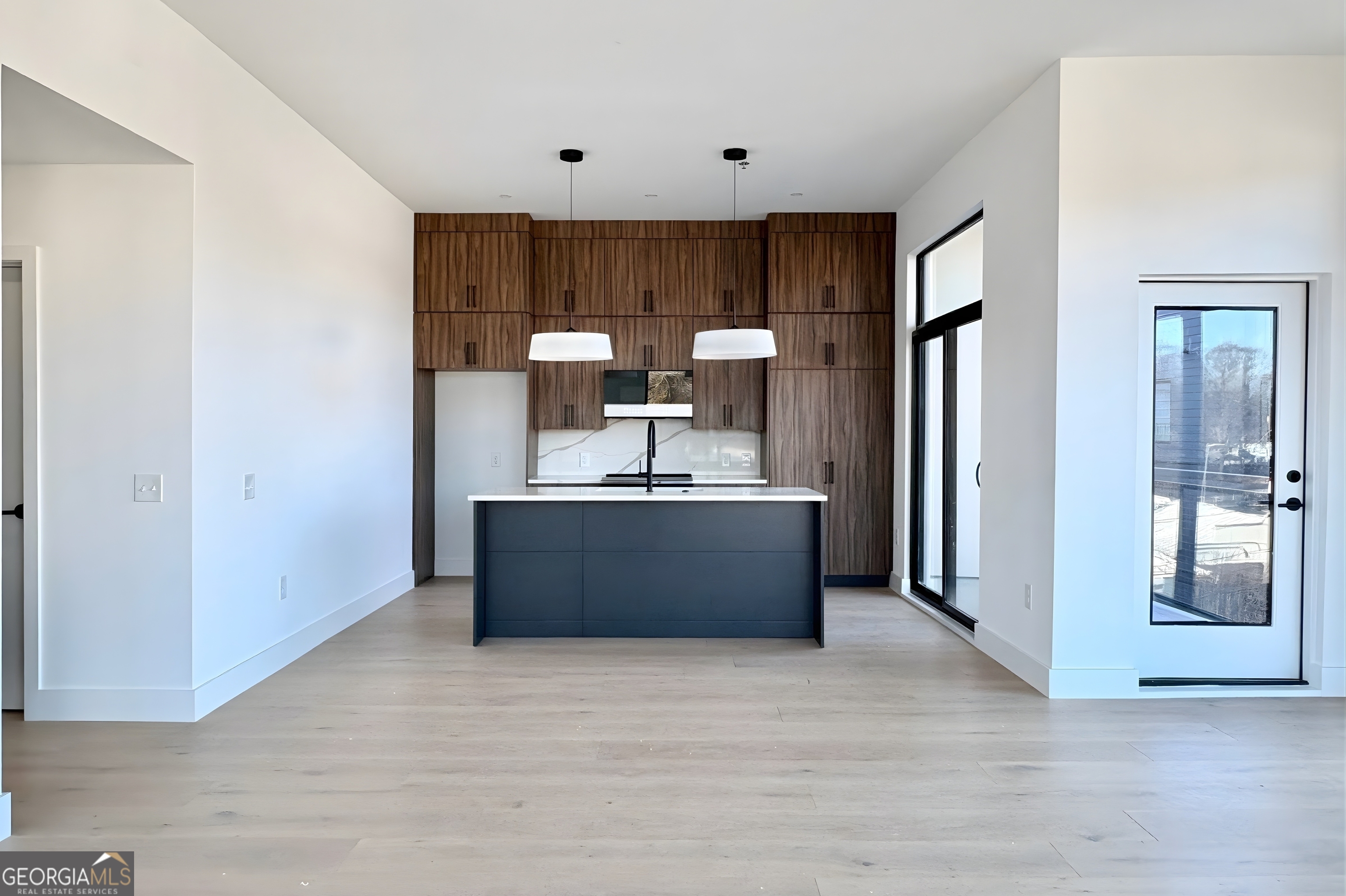 567 Ponce De Leon Avenue # 502