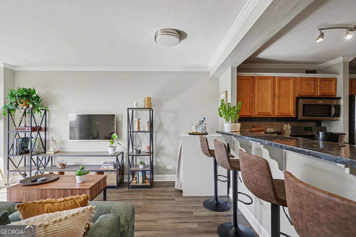 620 Peachtree Street NE # 908