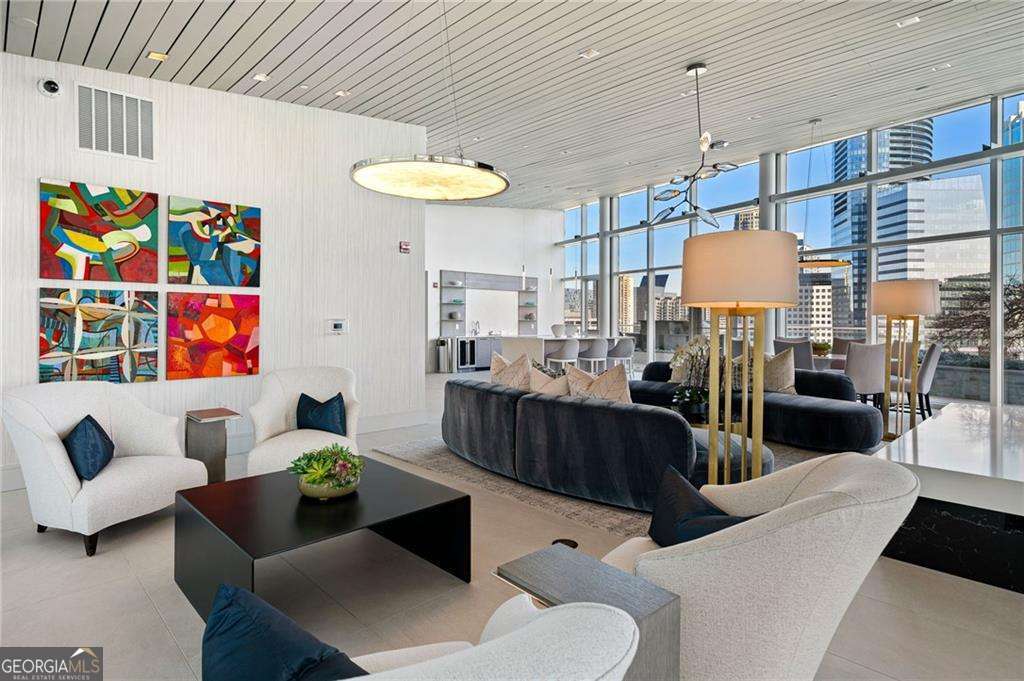 3325 Piedmont Road NE # 1608