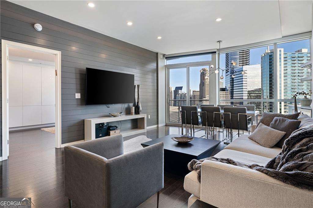 3325 Piedmont Road NE # 1608