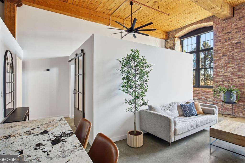 170 Boulevard SE # H213