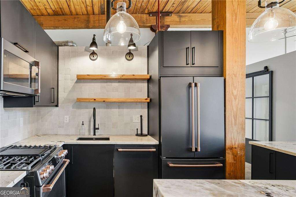 170 Boulevard SE # H213