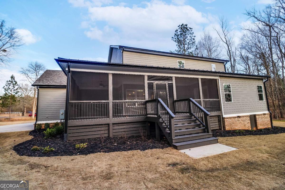 1021 Pointe S