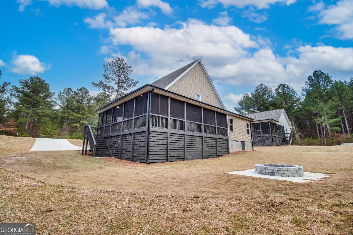 1192 Sunset Cove