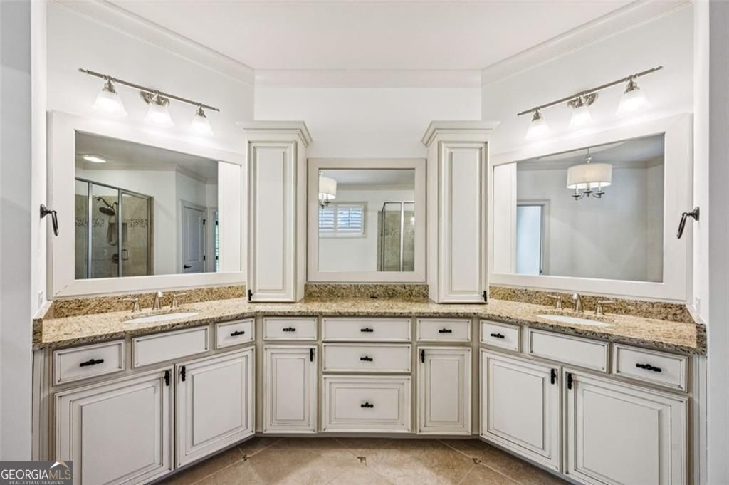 1070 Stonegrove Lane