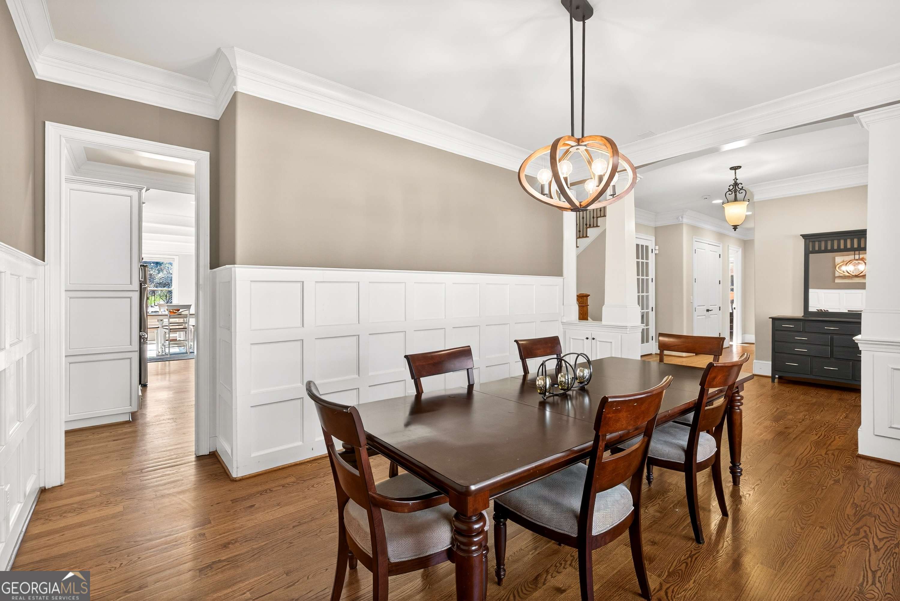 1986 Continental Drive NE