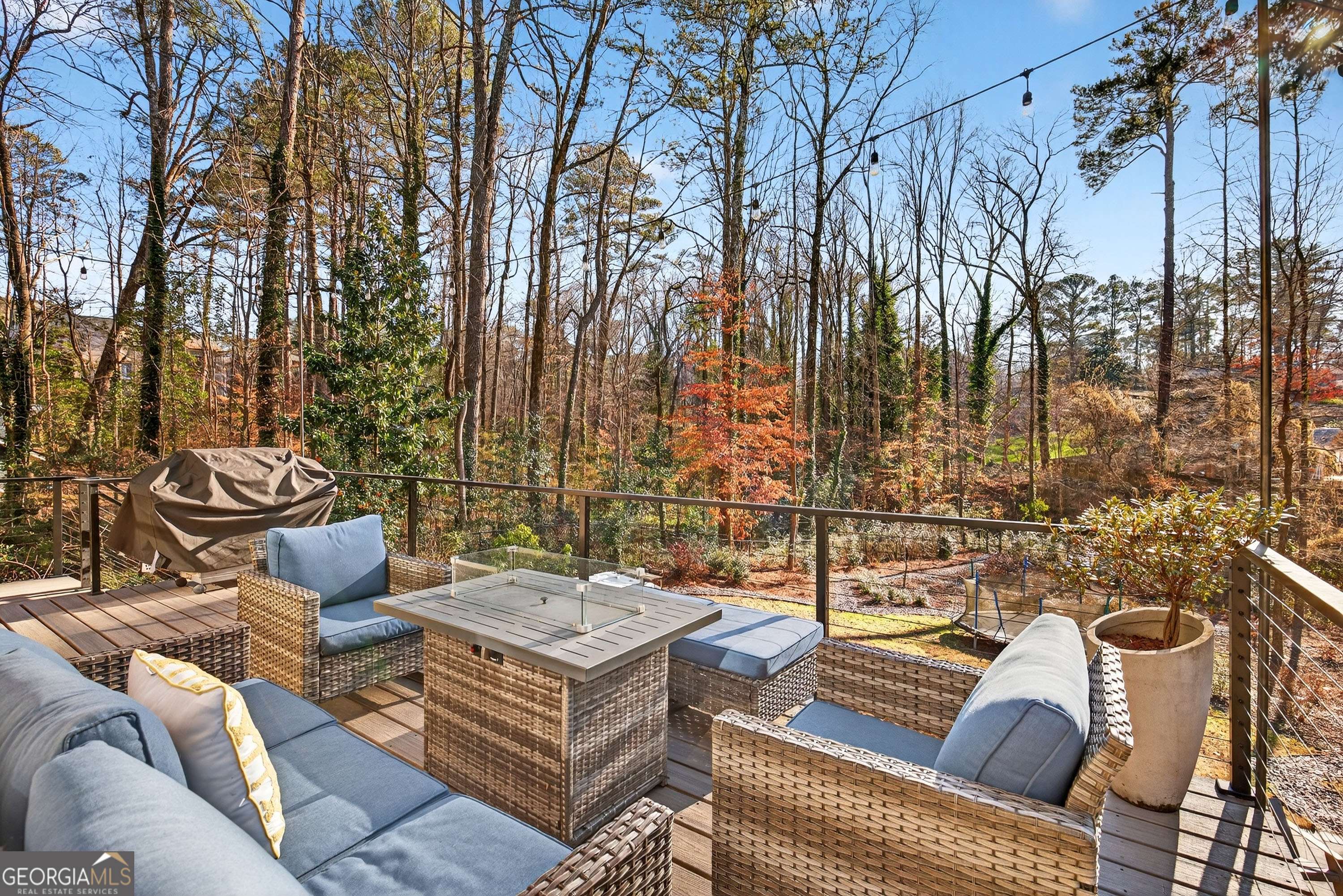 1986 Continental Drive NE