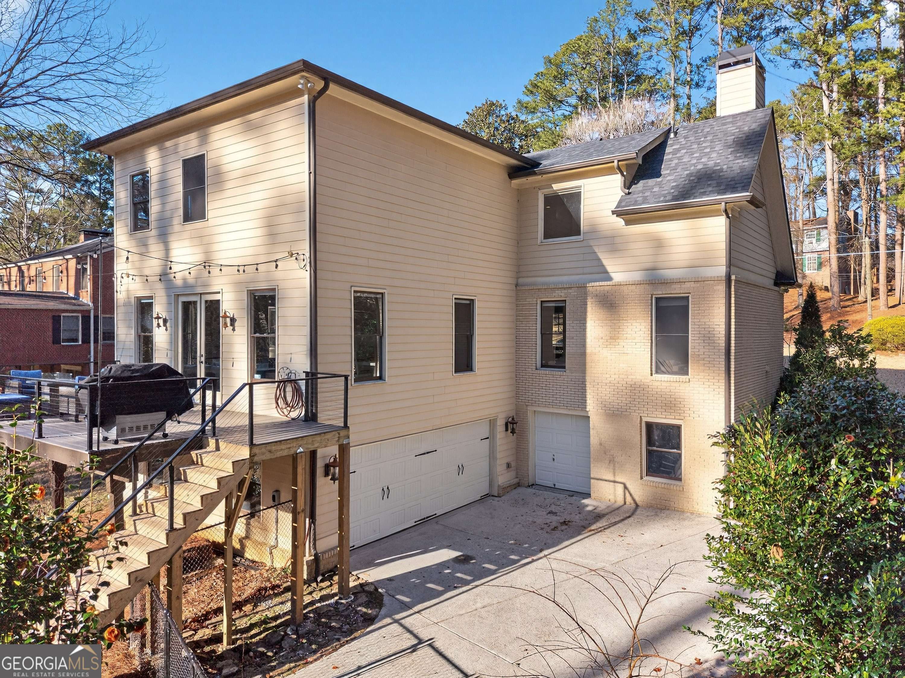 1986 Continental Drive NE