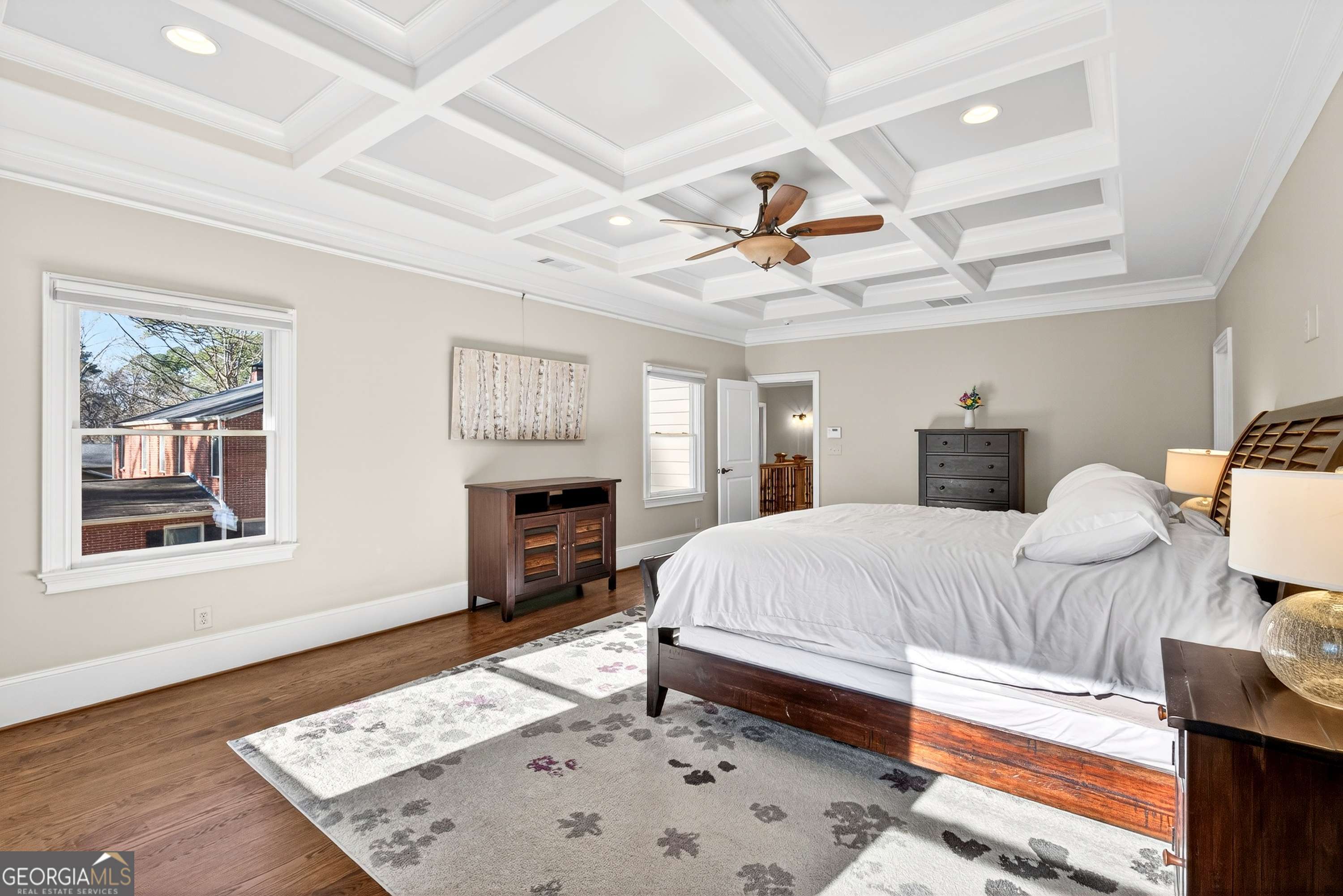 1986 Continental Drive NE