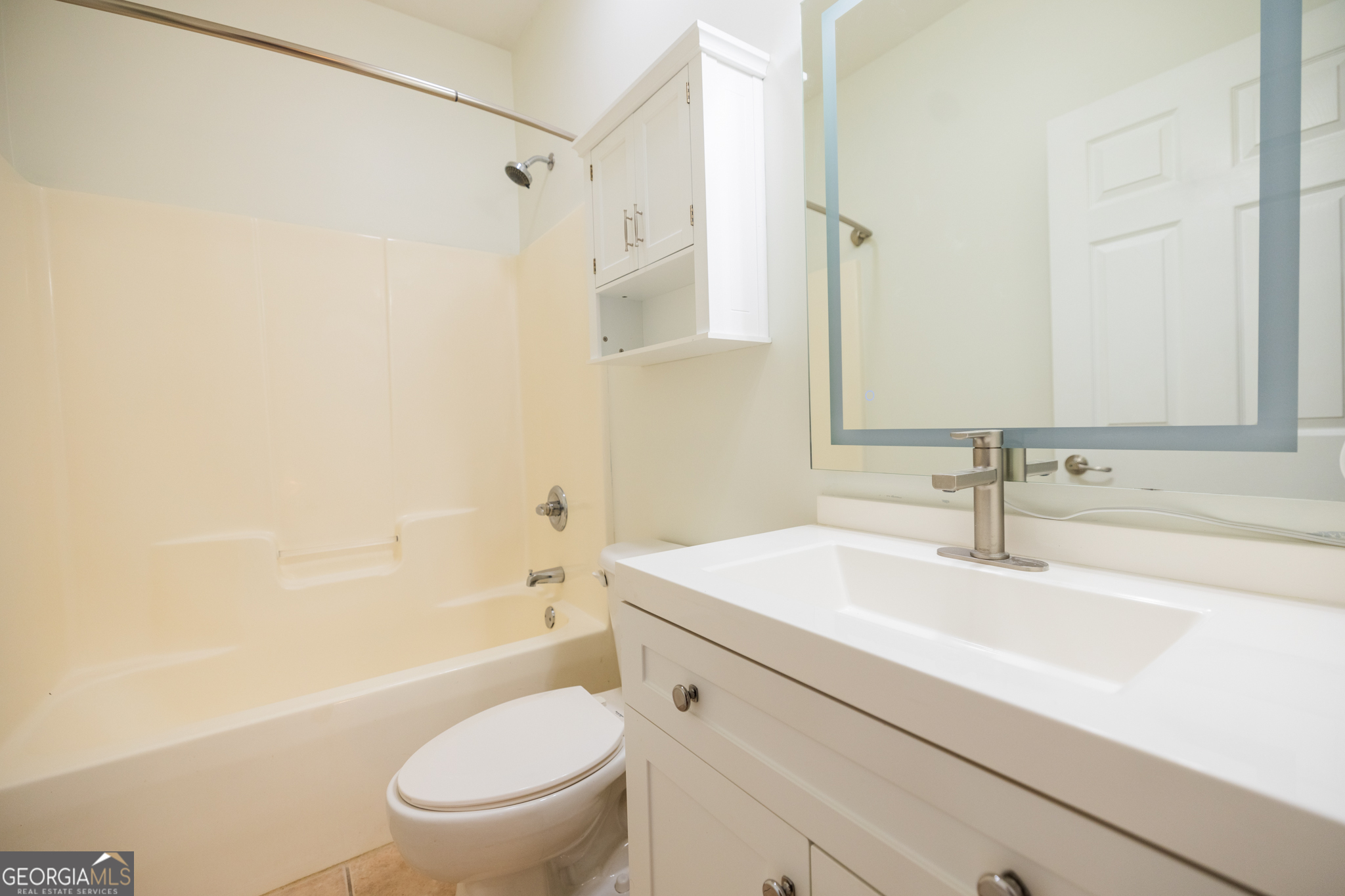 743 Frasier Circle SE