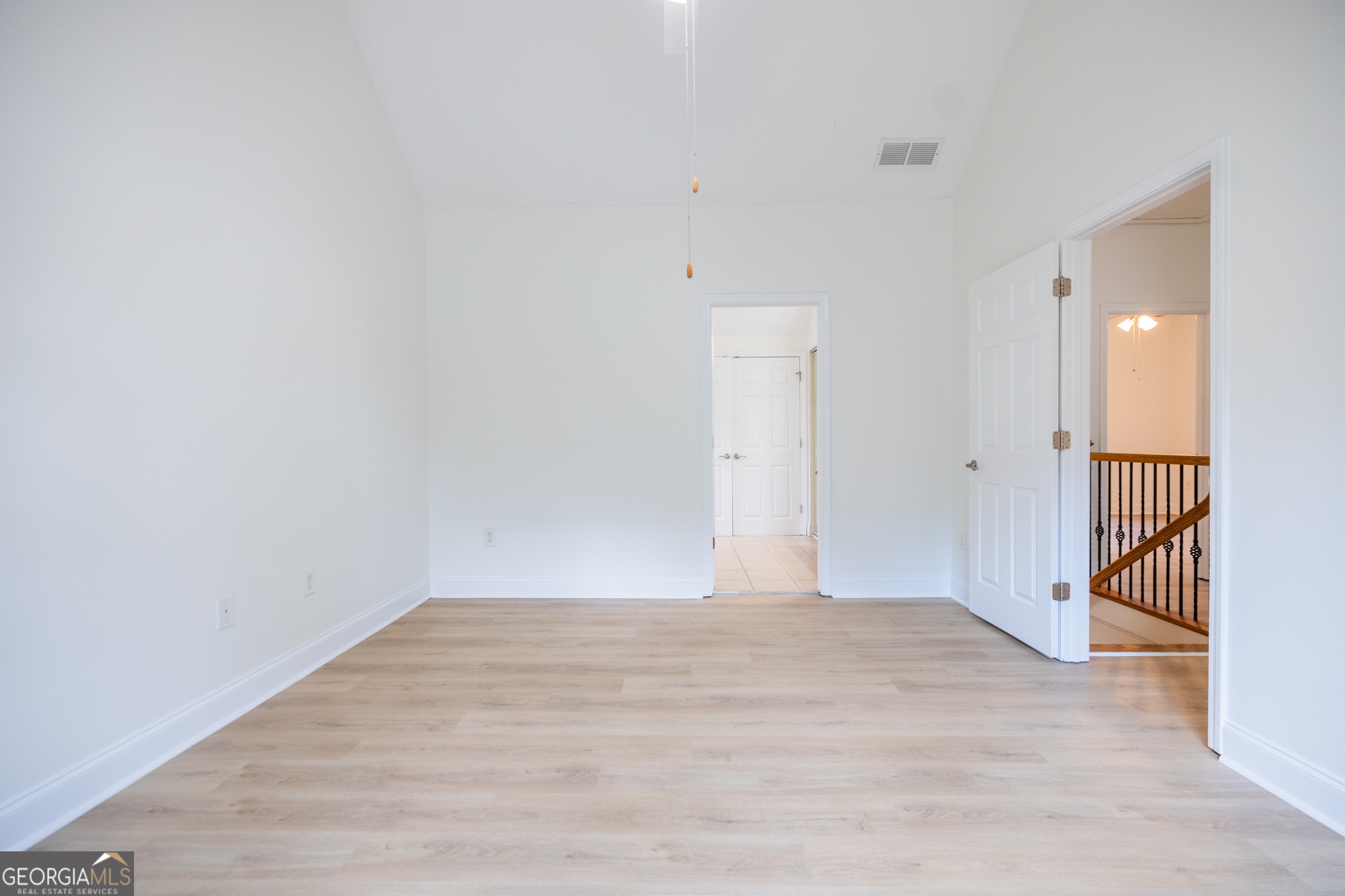 743 Frasier Circle SE