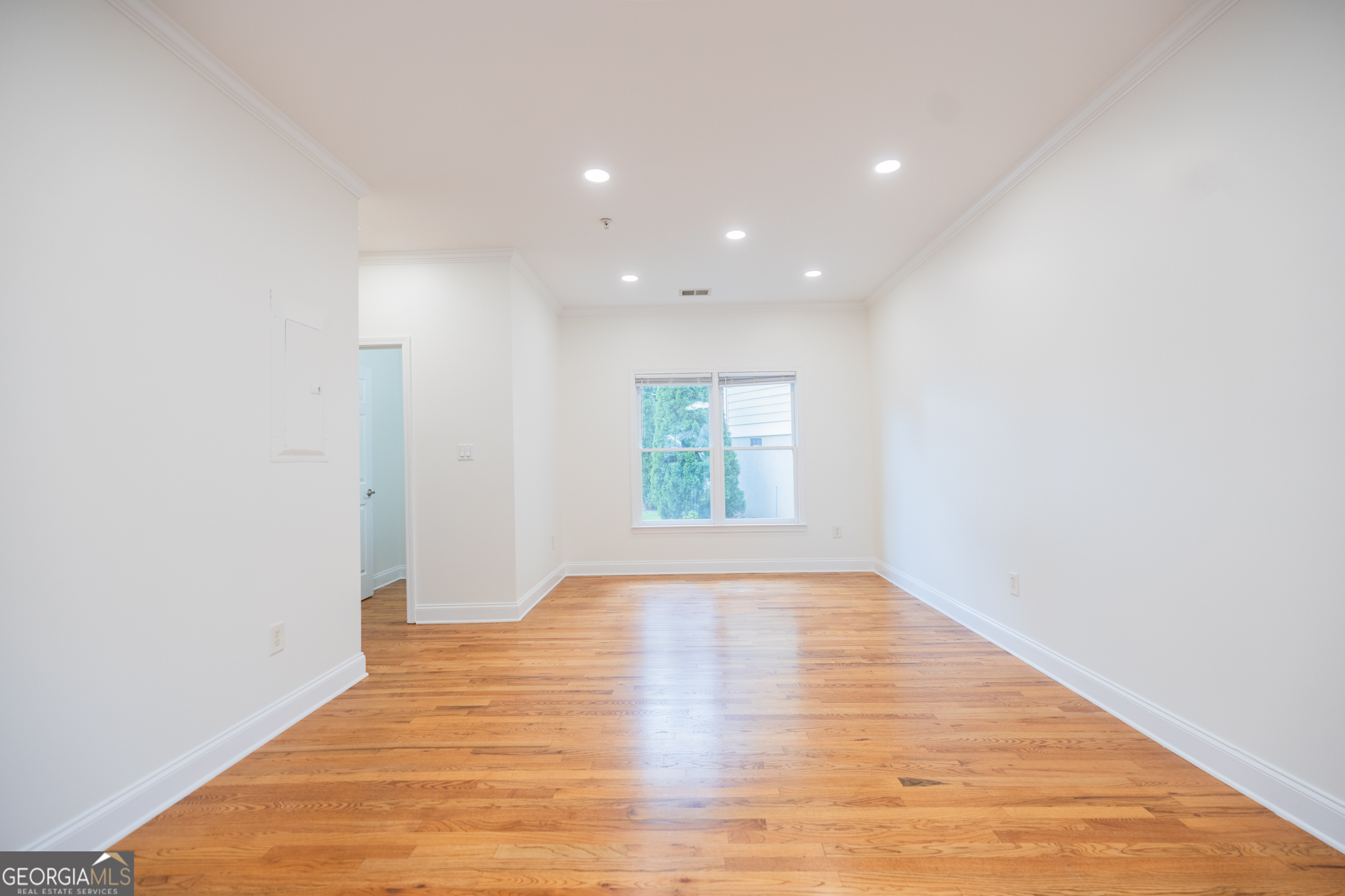 743 Frasier Circle SE