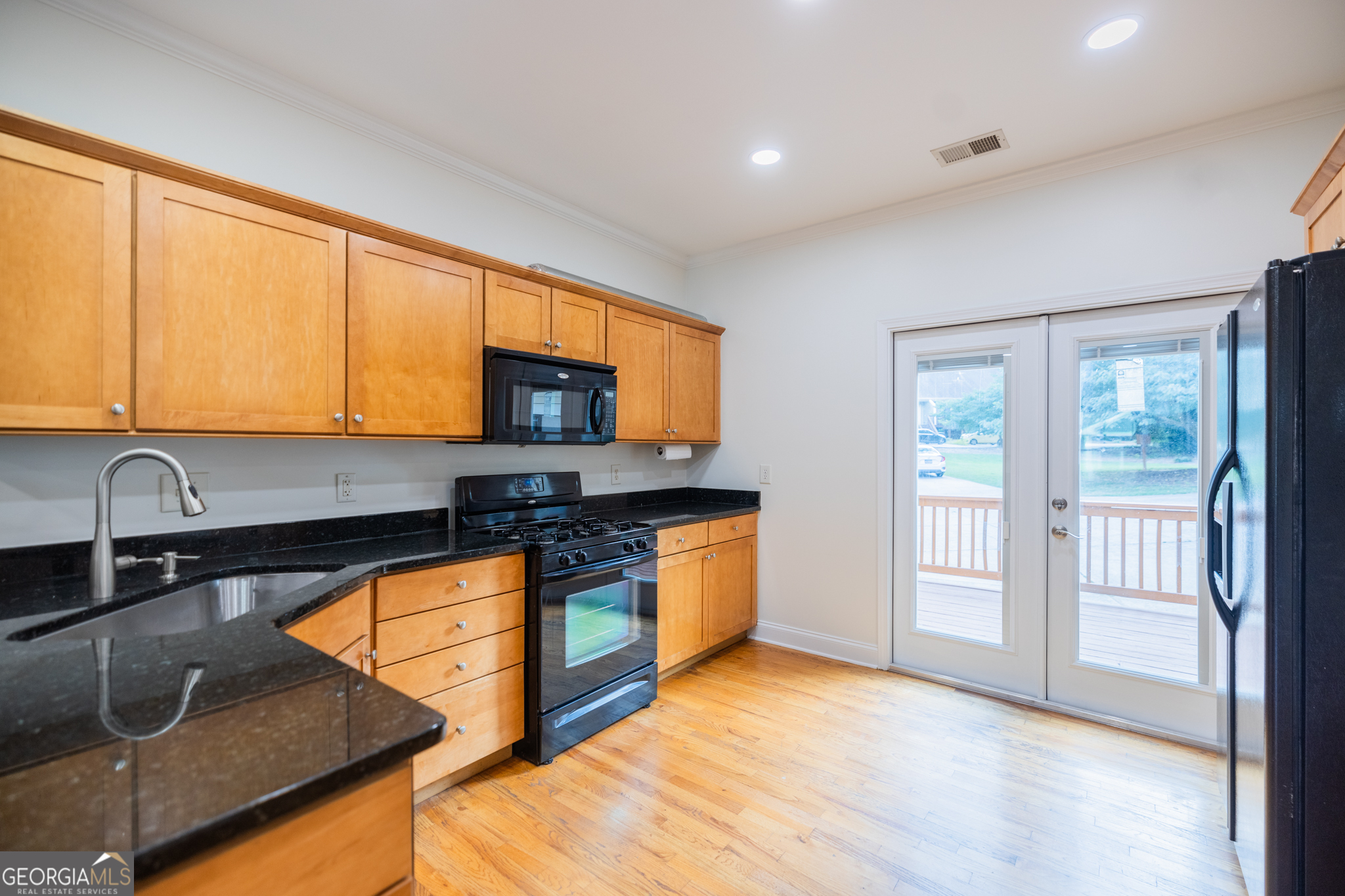 743 Frasier Circle SE