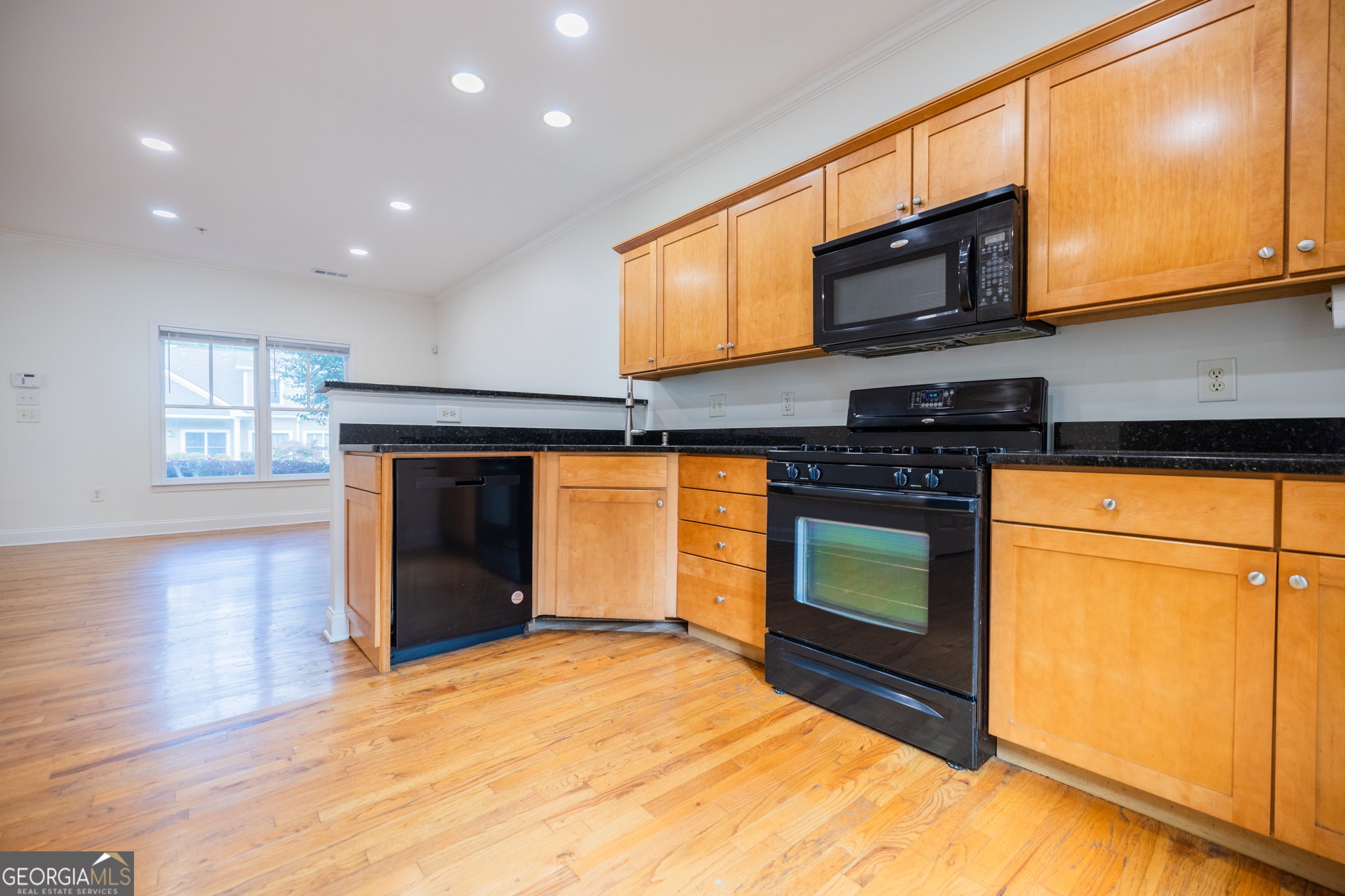 743 Frasier Circle SE