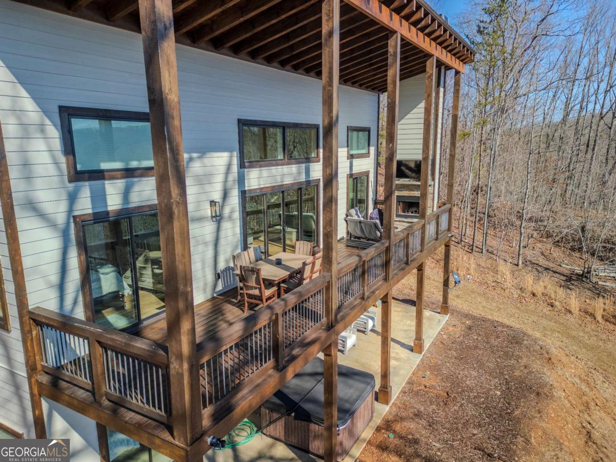 310 Wunder Bear Ridge Road