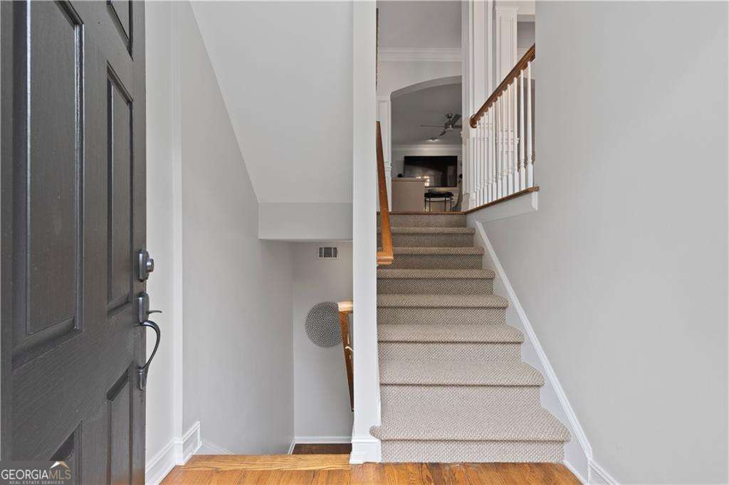 1153 Chantilly Ridge