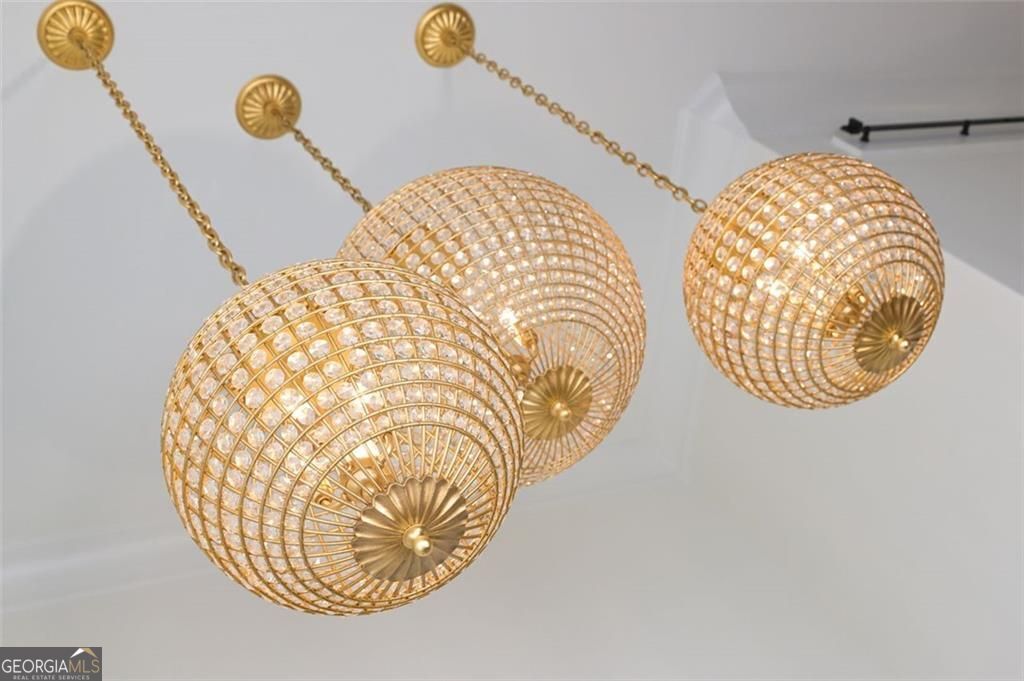 3379 Rennes Drive NE