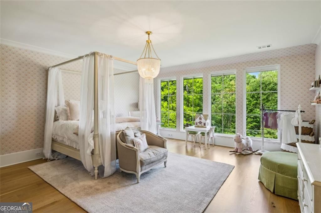 3379 Rennes Drive NE