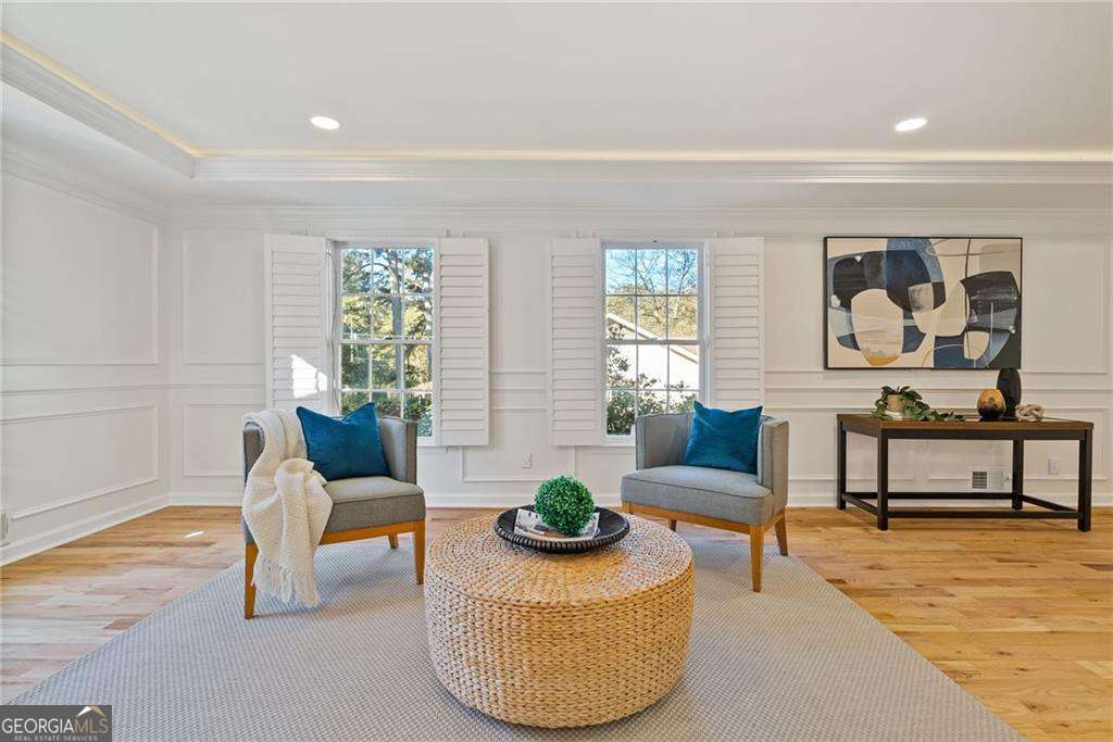 2915 Sope Creek Drive