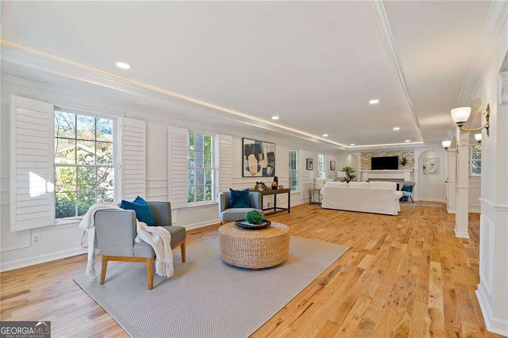 2915 Sope Creek Drive