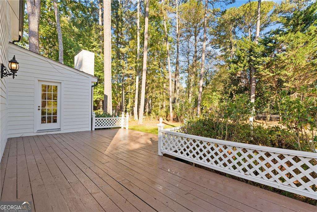 2915 Sope Creek Drive