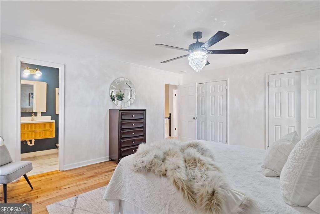 2915 Sope Creek Drive