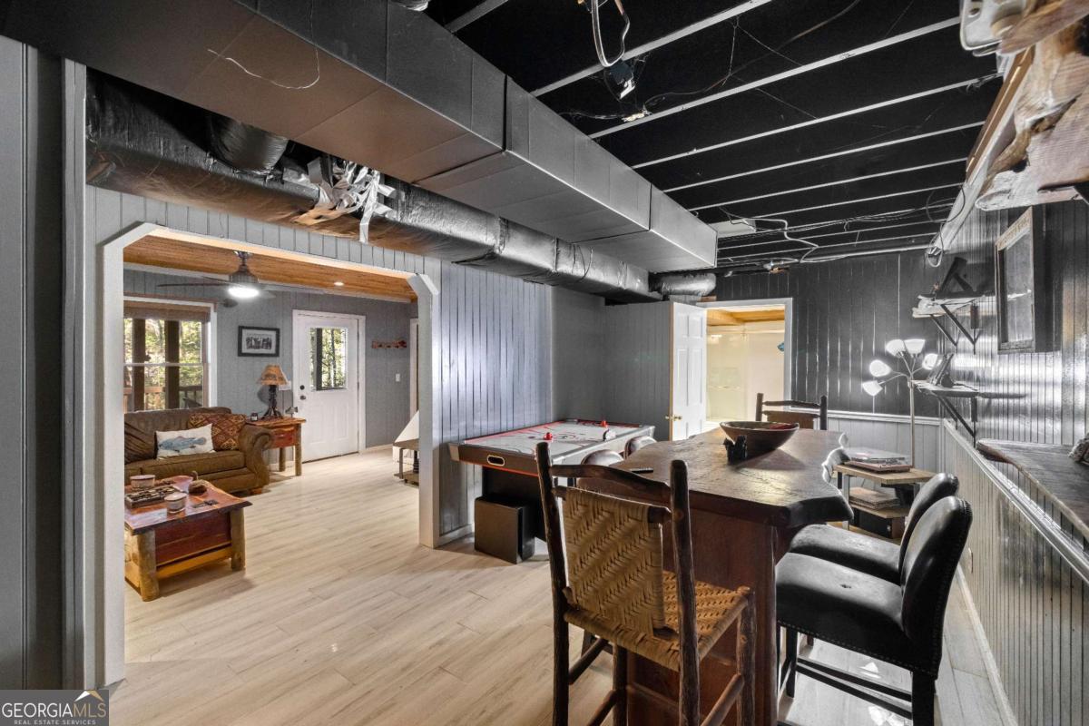 100 Stanley Creek Crossing