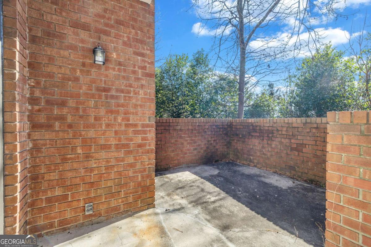 3221 Clairmont North NE