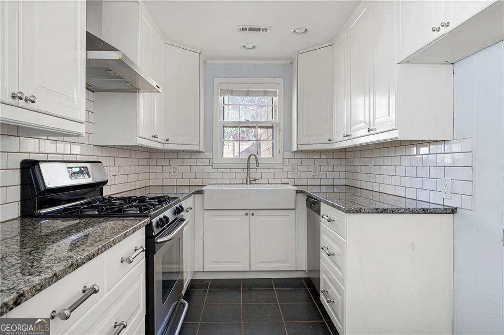 1471 Hawthorne Avenue NW