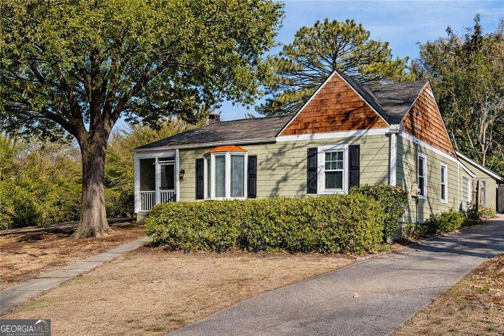 1471 Hawthorne Avenue NW