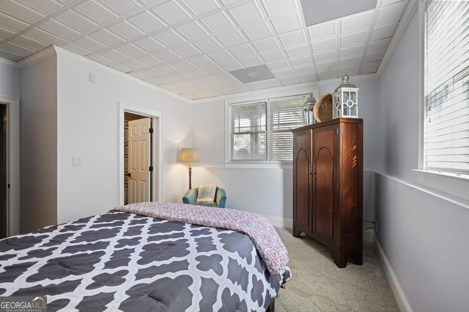 3385 Osborne Road NE