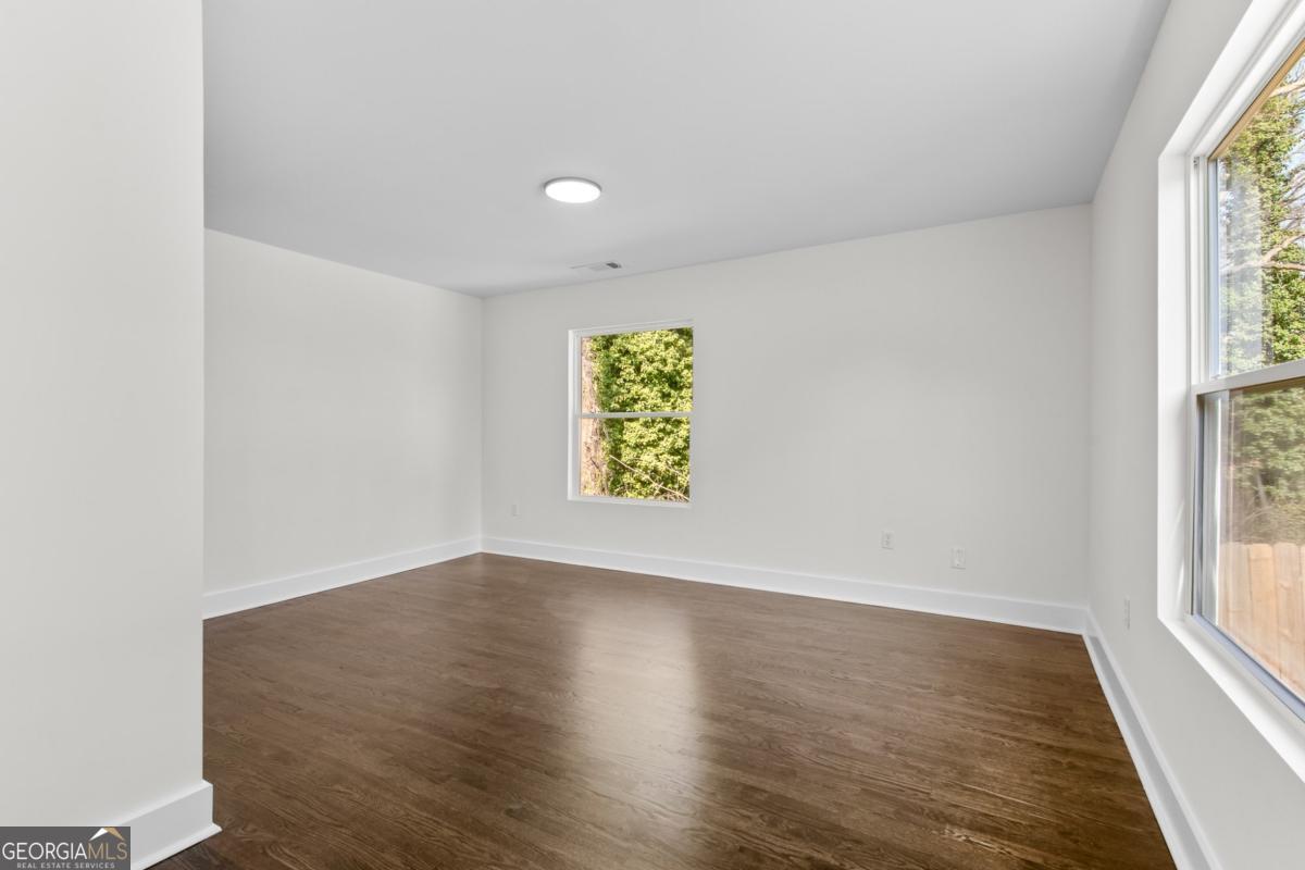968 BRUCE Circle
