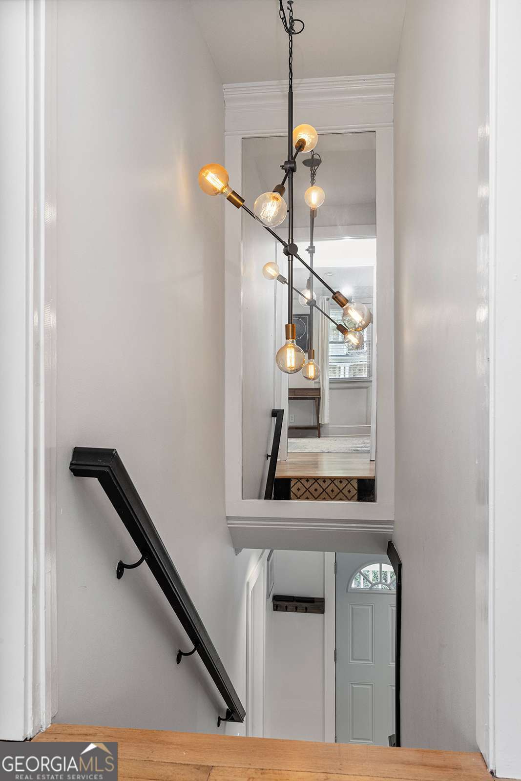 275 Rockyford Road NE