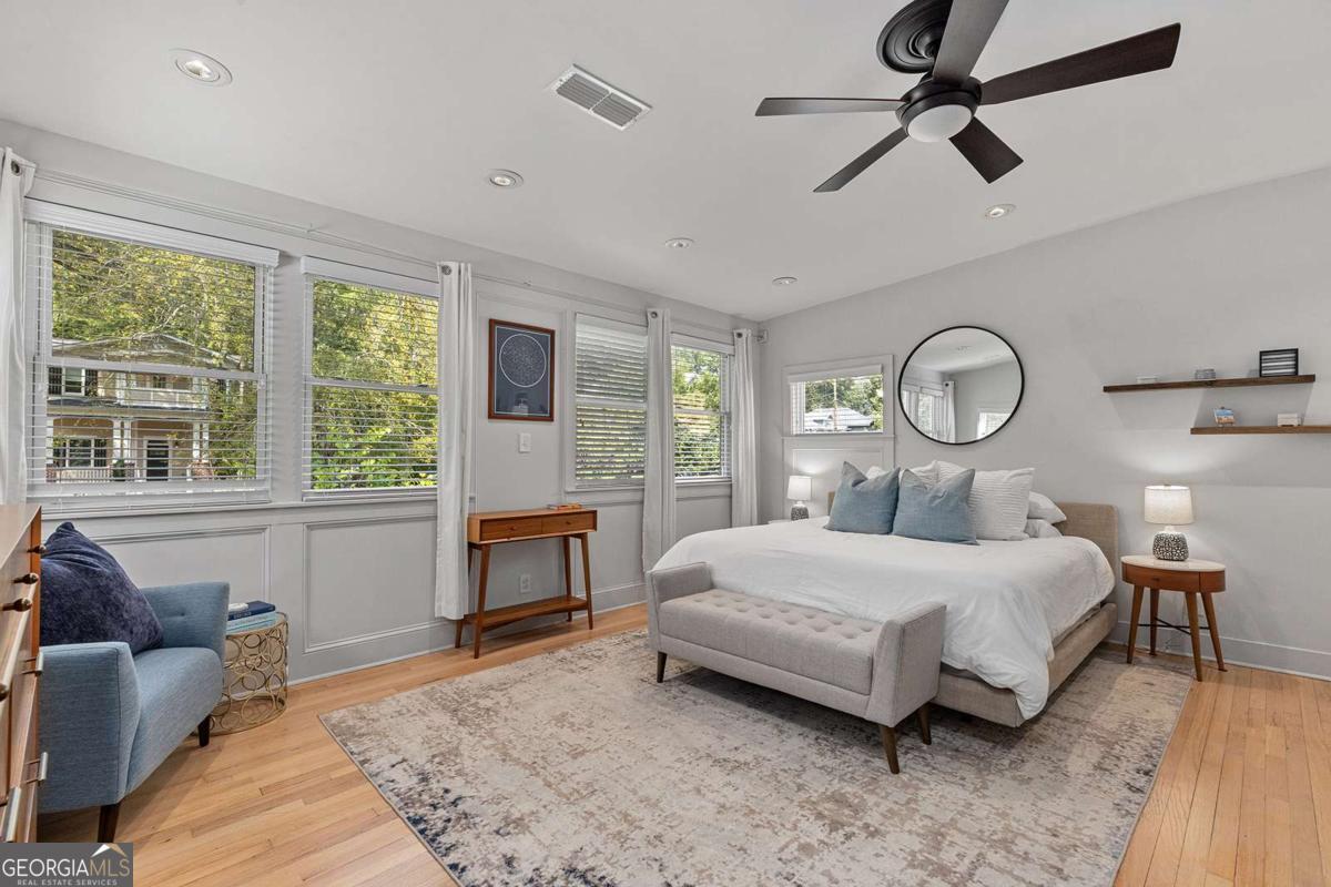 275 Rockyford Road NE