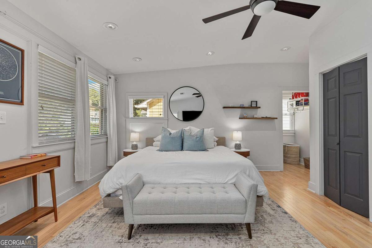 275 Rockyford Road NE