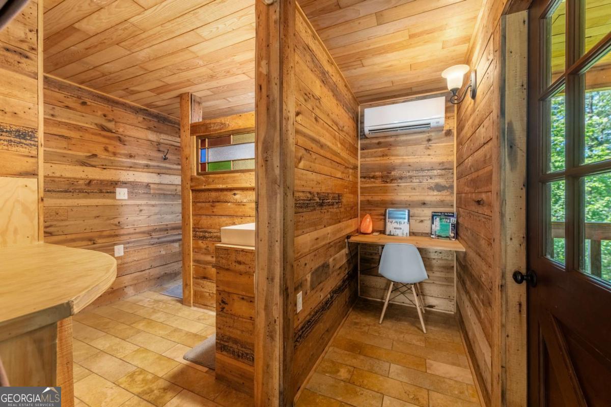 120 Community Hill Drive # 57 Unit: 56,57